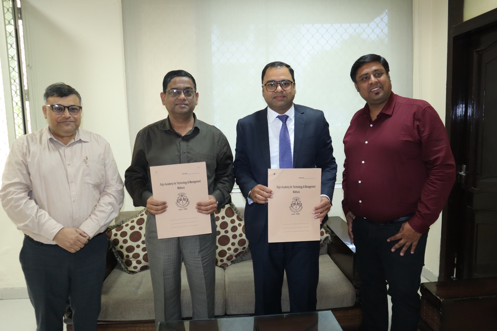 एलिवेट्स इंडिया राजीव एकेडमी के विद्यार्थियों को देगी इंडस्ट्री एक्सपोजर