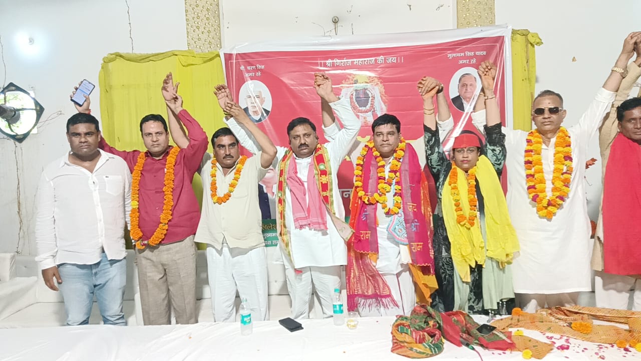 भाजपा सरकार की नीतियों से त्रस्त प्रदेश की जनता, 2027 में सपा की सरकार निश्चित:- ठा. किशोर सिंह