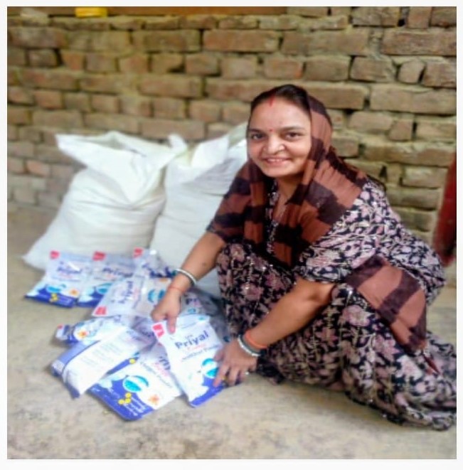 मुख्यमंत्री योगी आदित्यनाथ के विकास मॉडल की नई मिसाल बनी 'रेखा', मेहनत और भरोसे से बदली जिंदगी