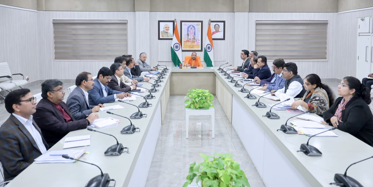 डी-रेगुलेशन का अर्थ नियंत्रण समाप्त करना नहीं, बल्कि अनावश्यक नियंत्रण हटाकर जरूरी नियमों को सरल और पारदर्शी बनाना है: मुख्यमंत्री