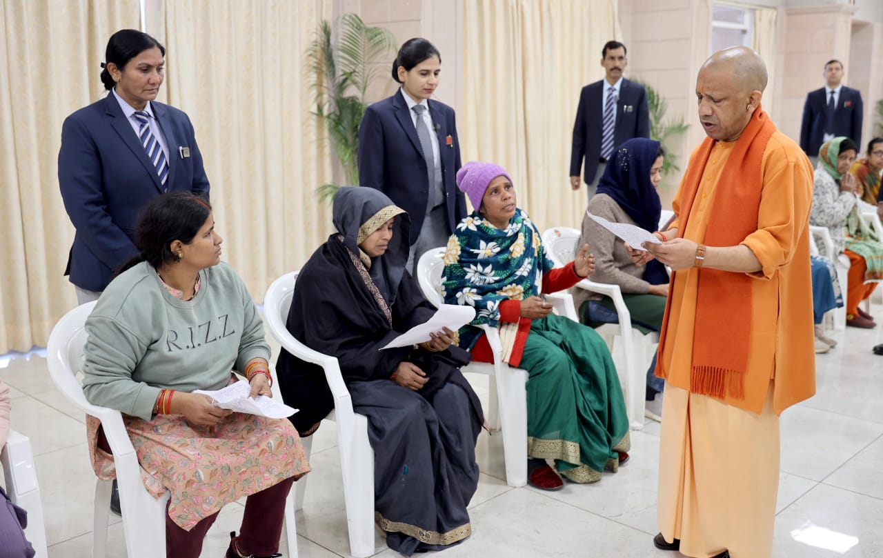 अवैध कब्जा बर्दाश्त नहीं, दोषियों पर निरंतर करें कड़ी कार्रवाईः मुख्यमंत्री