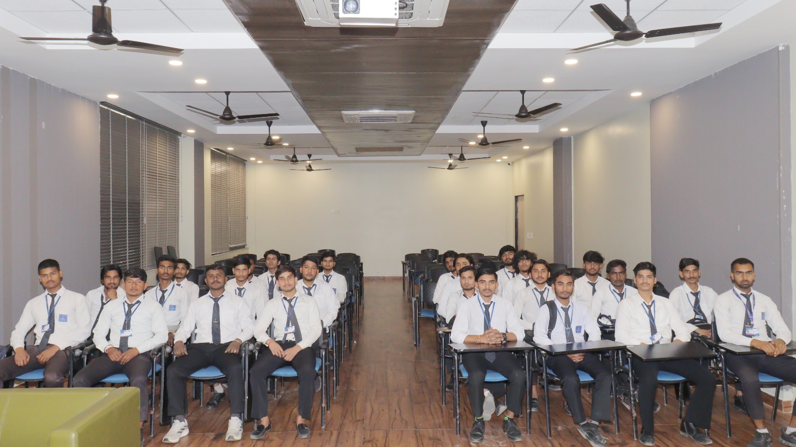 संस्कृति विवि के 76 विद्यार्थियों का प्रिसाइस रिसर्च सोल्यूशन ने किया चयन