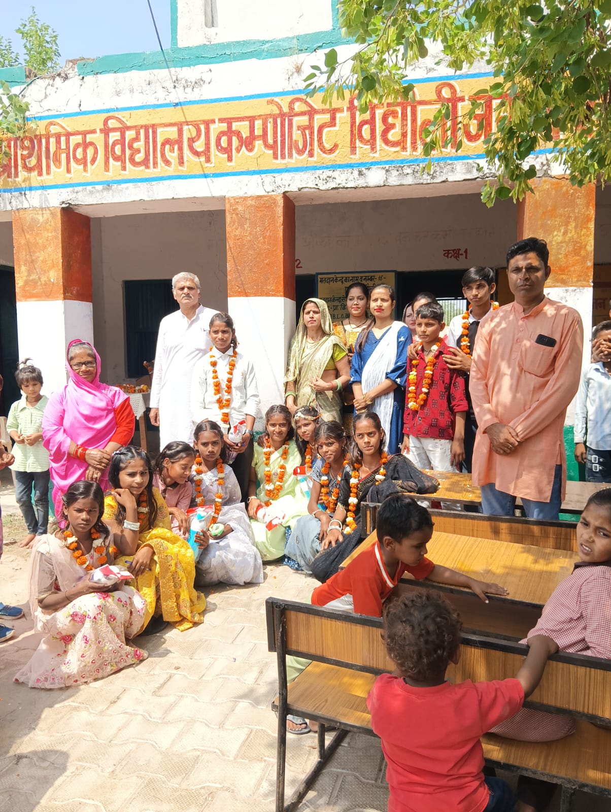 हर्षोल्लास से मनाया विदाई समारोह