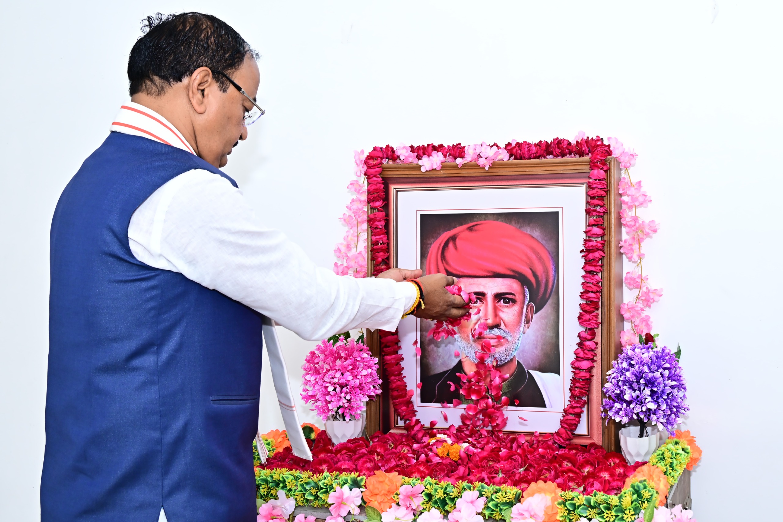 समाज सुधार में ज्योतिबा फुले का योगदान अविस्मरणीय रहेगा: केशव प्रसाद मौर्य