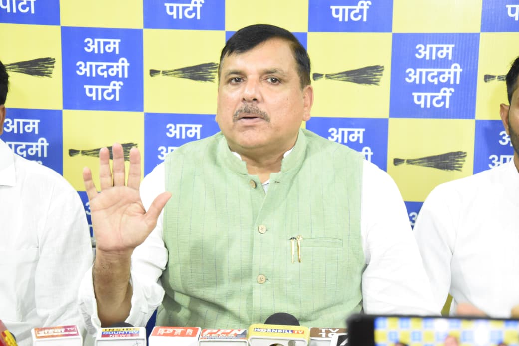 स्मार्ट मीटर की लूट पर जनता और आप के आंदोलन के आगे झुकी सरकार, अब पोस्टपेड स्मार्ट मीटर भी हटाना होगा: संजय सिंह