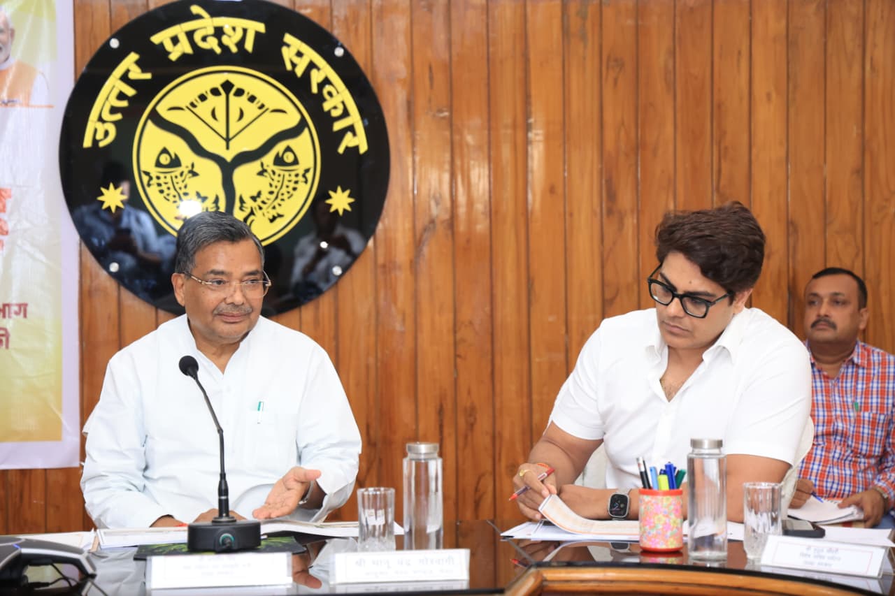 गुणवत्ता से कोई समझौता नहीं, तय समय में पूरी हों पर्यटन परियोजनाएं : जयवीर सिंह