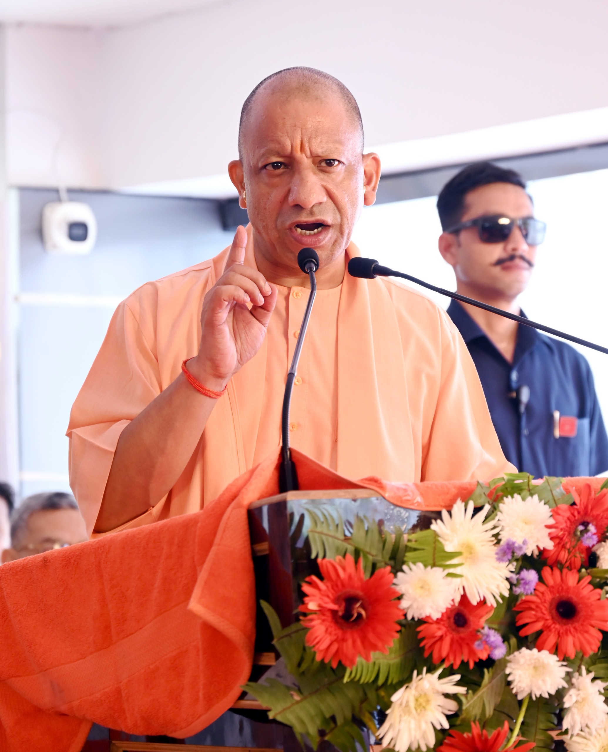 आईएमए गोरखपुर के चैरिटेबल ब्लड बैंक का सीएम योगी ने किया उद्घाटन
