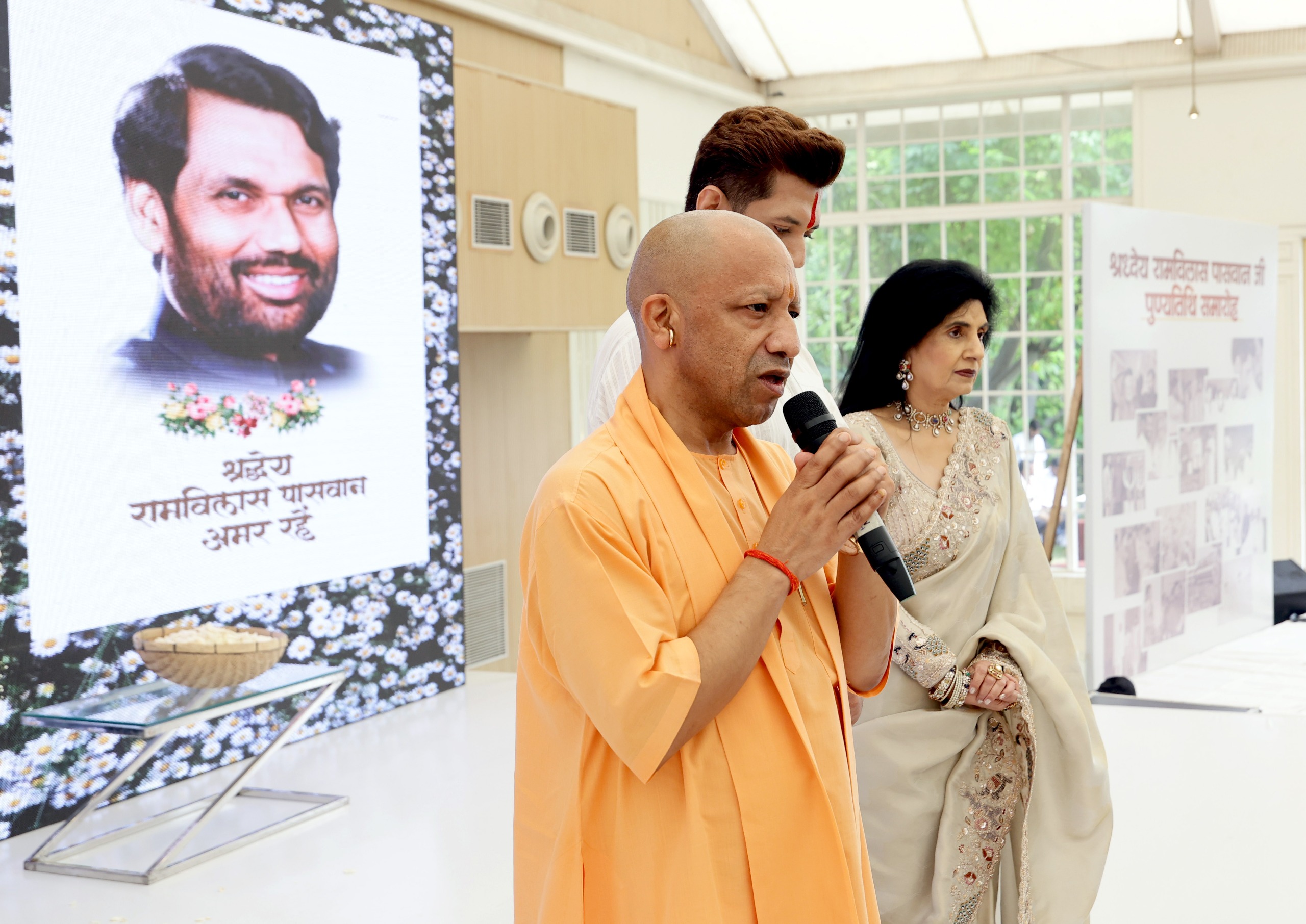 दलितों, वंचितों की प्रखर आवाज थे रामविलास पासवानः मुख्यमंत्री