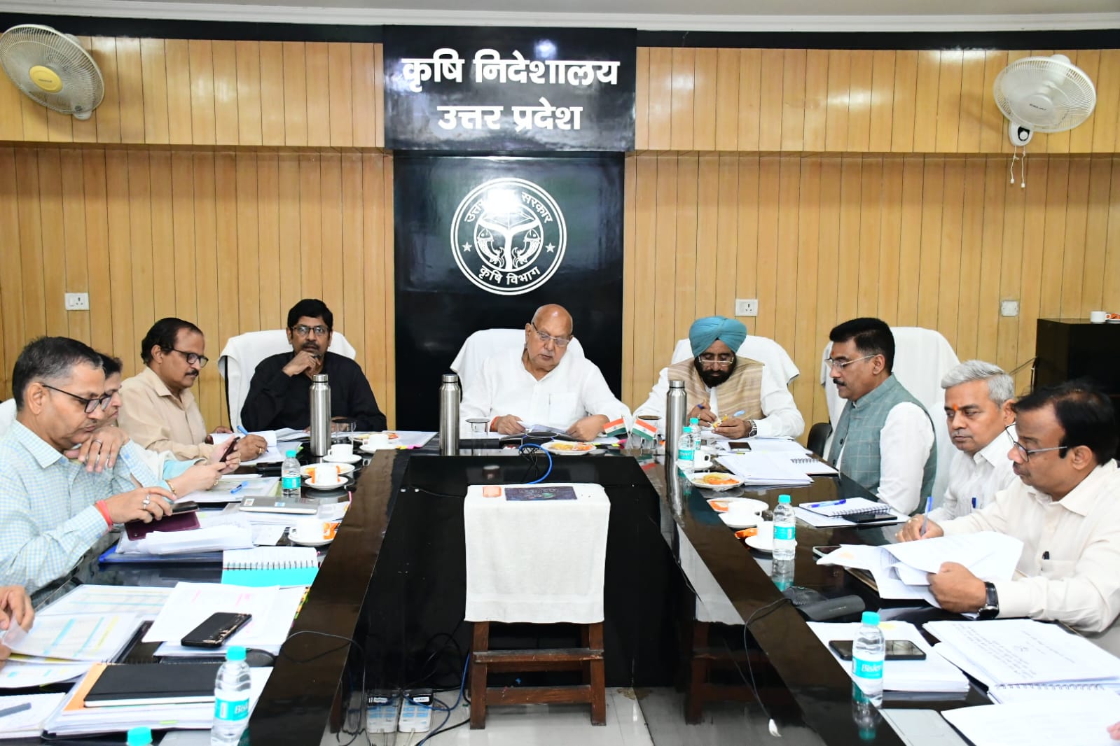 लापरवाही बरतने वाले अधिकारियों पर होगी कठोर कार्रवाई: कृषि मंत्री