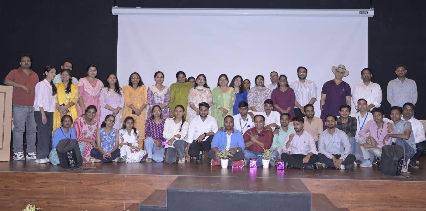 के.डी. मेडिकल कॉलेज में मेडिकल लेबोरेटरी प्रोफेशनल्स वीक का समापन