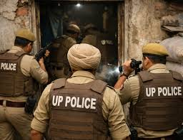 यूपी एटीएस ने पाकिस्तान से संचालित गिरोह का किया भंडाफोड़, बड़ी आतंकी साजिश नाकाम