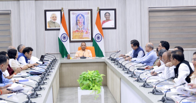 कोर ड्राइवर्स के दम पर एक ट्रिलियन डॉलर की अर्थव्यवस्था की ओर बढ़ रहा यूपी